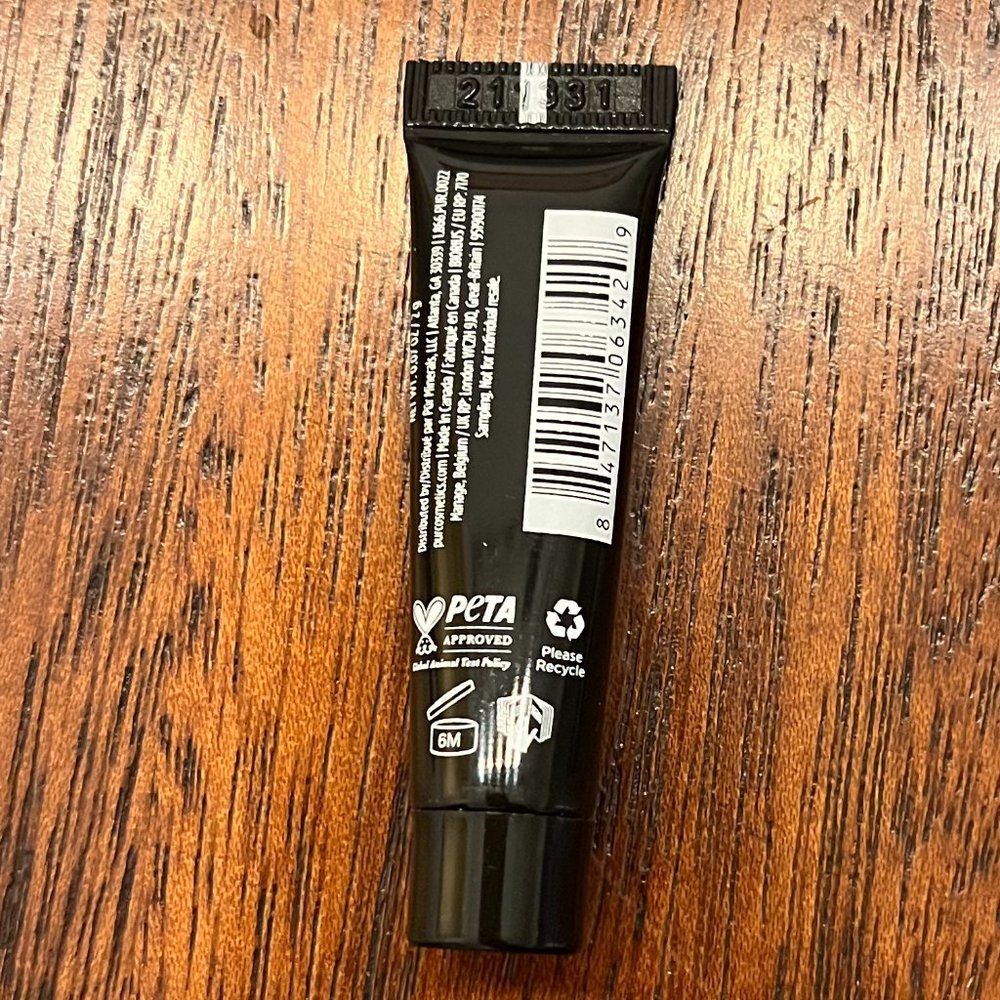 NIB Conceal and Perfect Sampler Kit - Picture 10 of 16